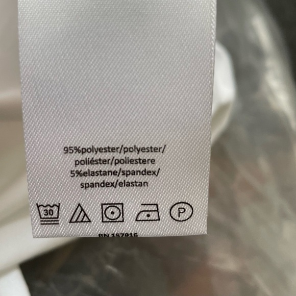 NWT H By Halston White Eyelet Collar Sleeveless V-Neck Top - Picture 6 of 8